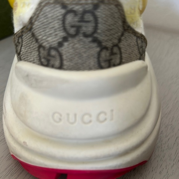 Gucci Yellow and Black Sneakers - Picture 7 of 9